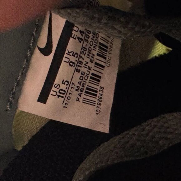 Size 10.5 Nike Air Cortez Mens Clay Green Athletic Sneakers 819720-300 RARE - Picture 8 of 10